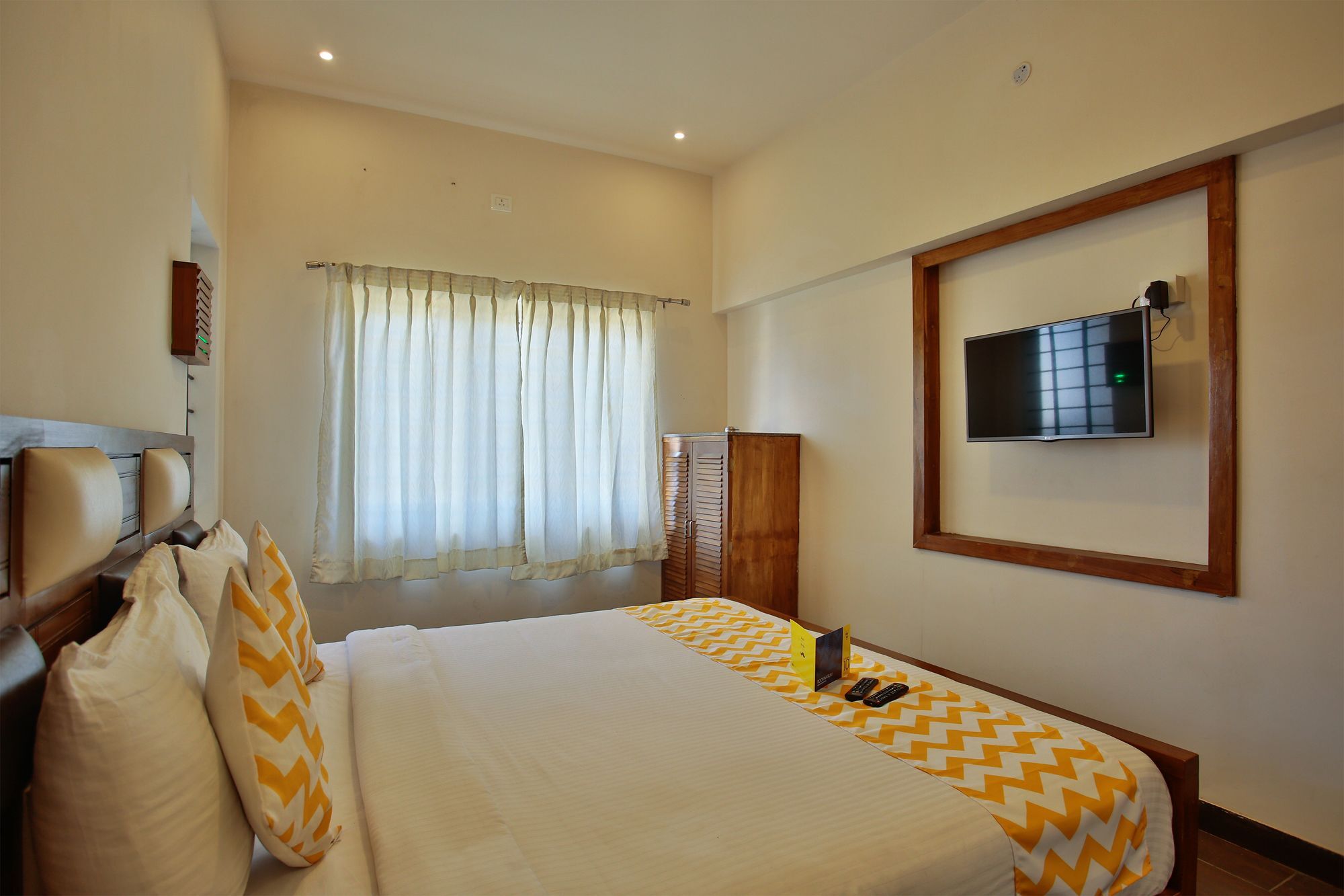 Fabhotel Srj's Thaneesh Southwick Ooty