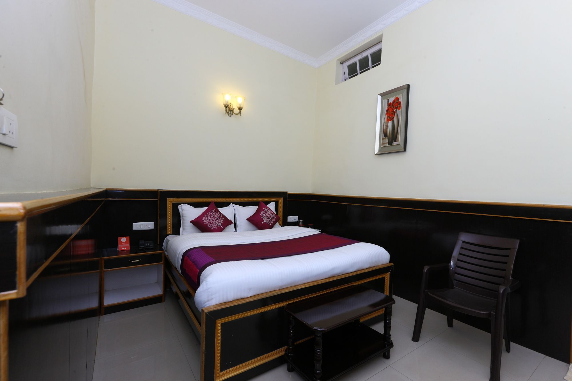 Oyo 079 St Marys Hill 3* Ooty