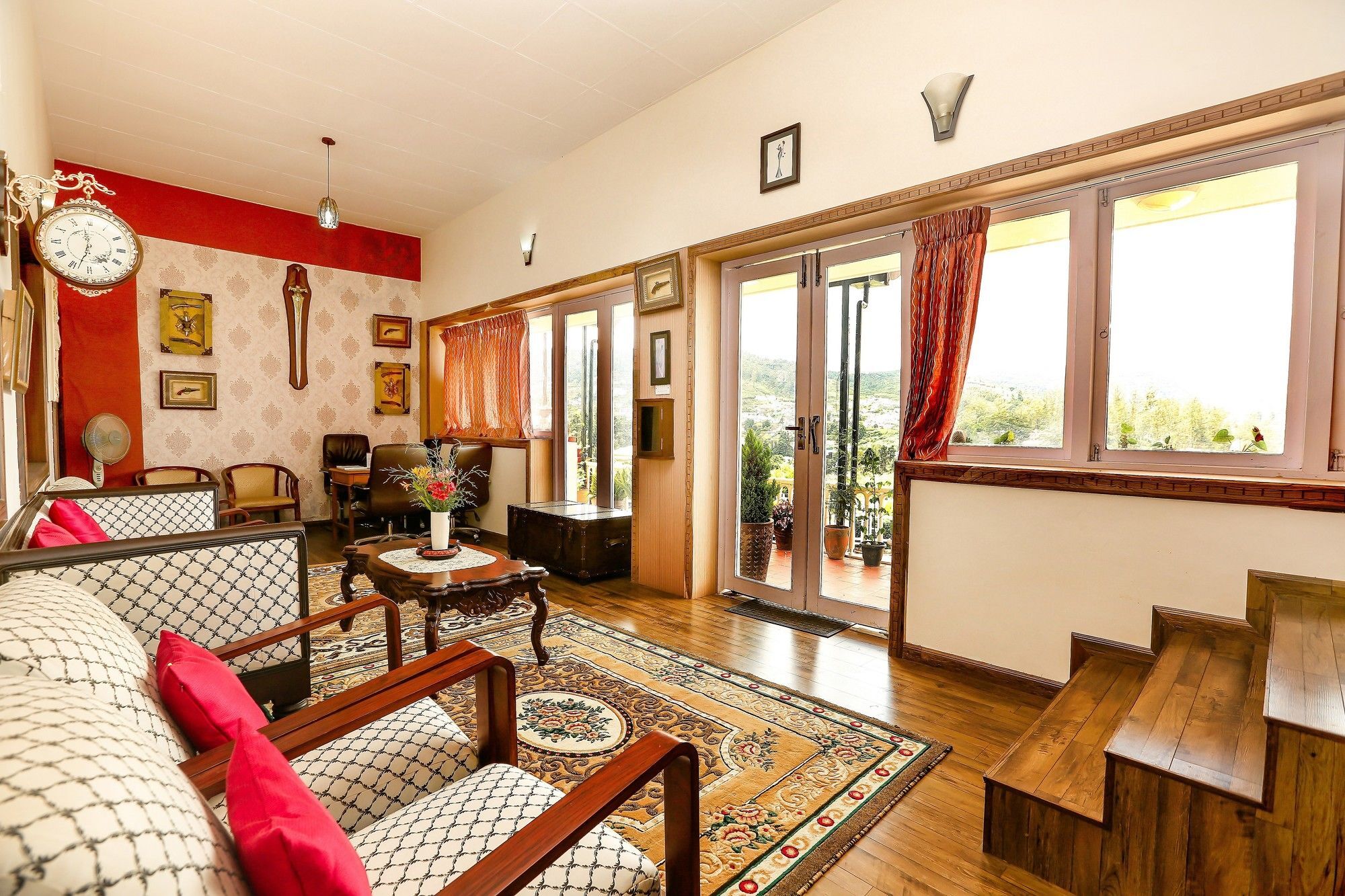 Hotel Fabescape St Clouds - Government Botanical Garden - 500m Ooty
