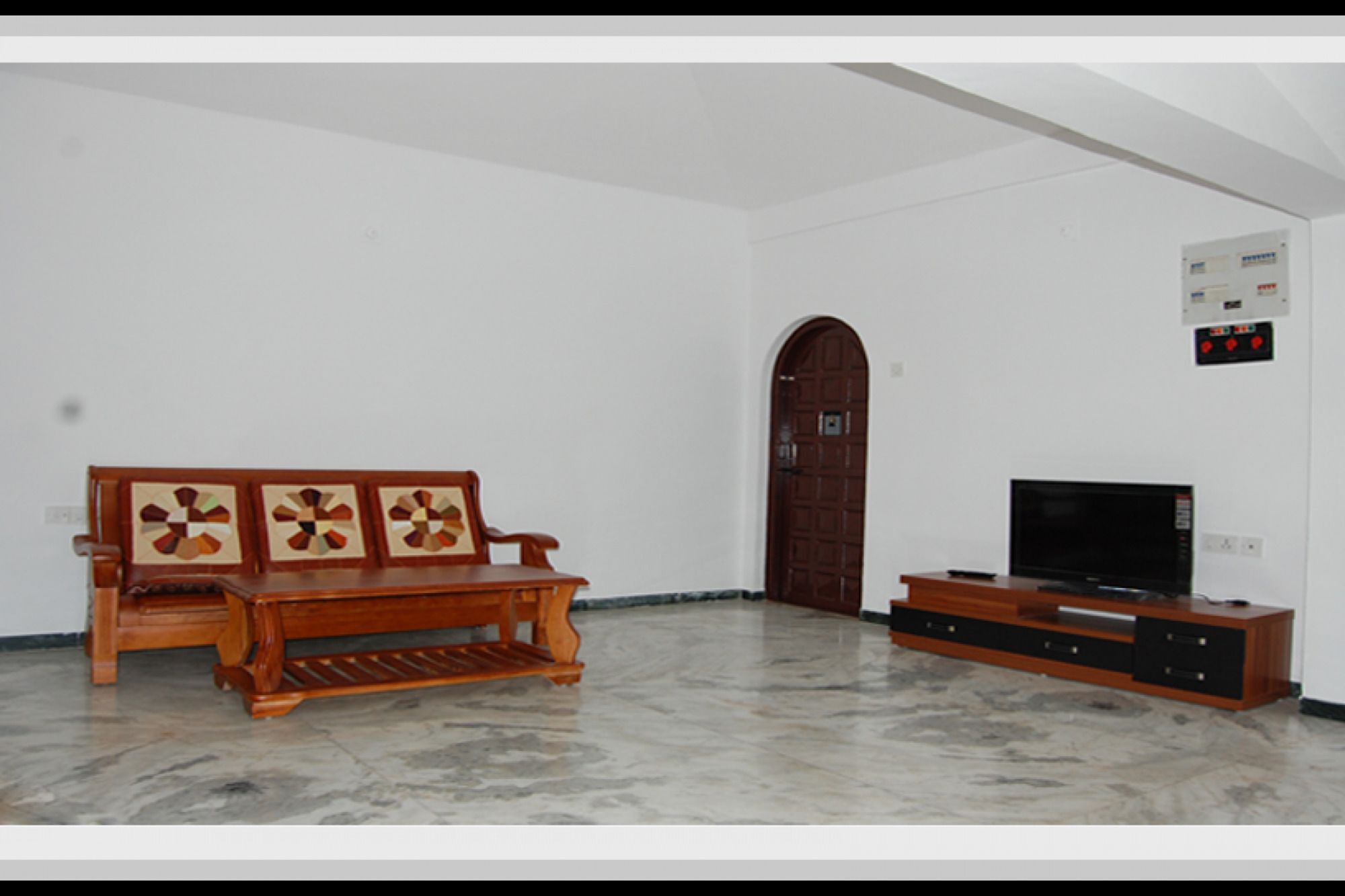 Guesthouser 2 Bhk Bab0 Ooty