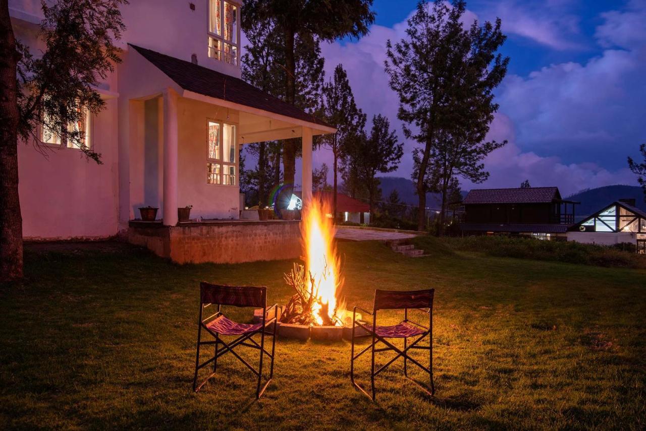 Stayvista At Sullivan With Heater & Indoor-outdoor Games