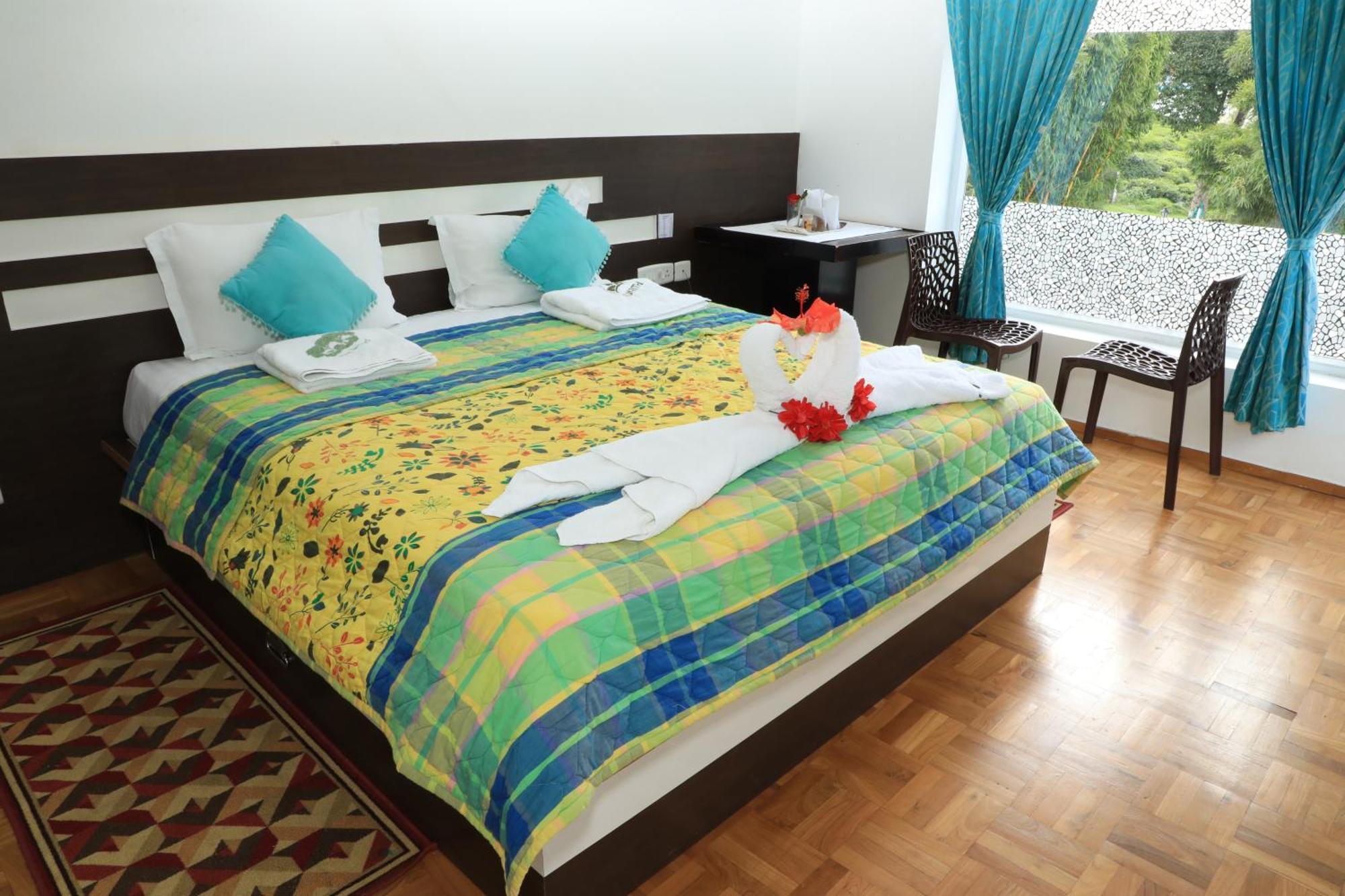 Bison View Hotel