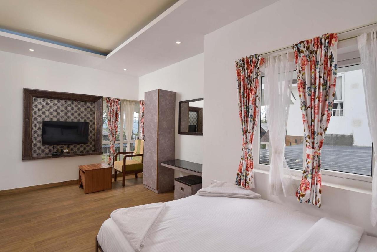 Villa Stayvista At Sullivan With Heater & Indoor-outdoor Games Ooty