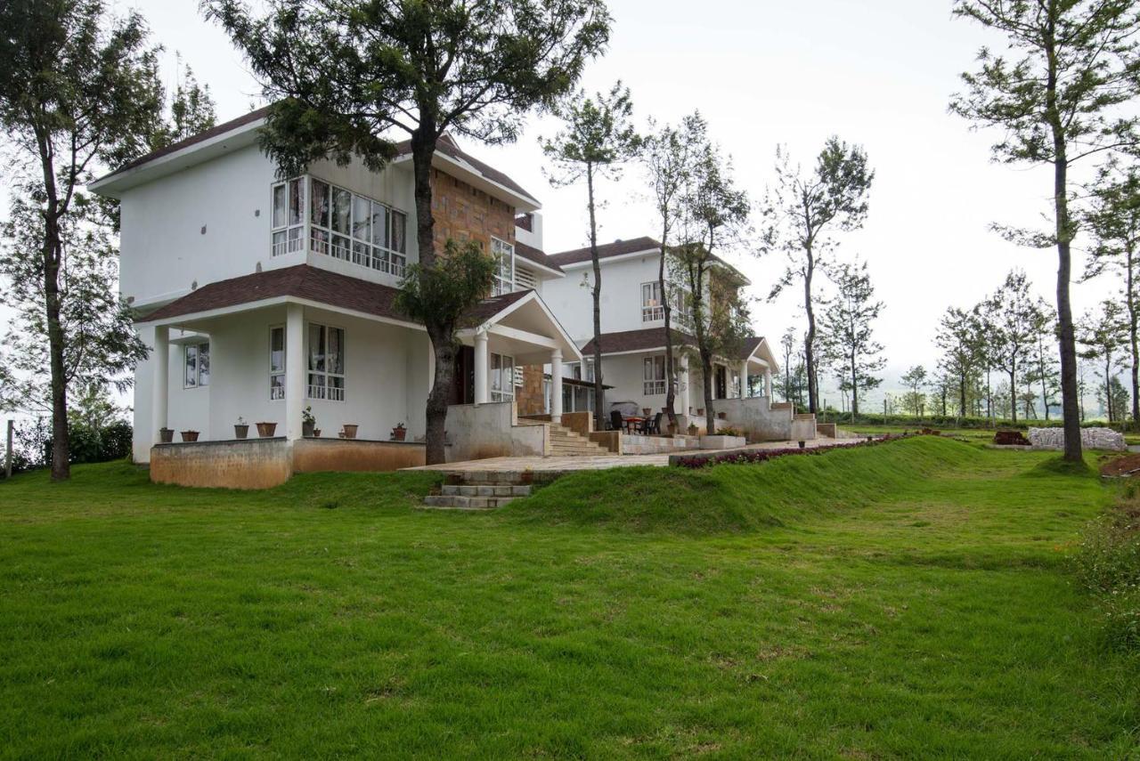 Villa Stayvista At Sullivan With Heater & Indoor-outdoor Games *