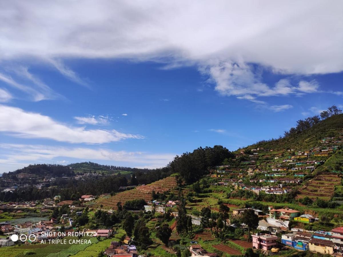 Sunset Valley * Ooty