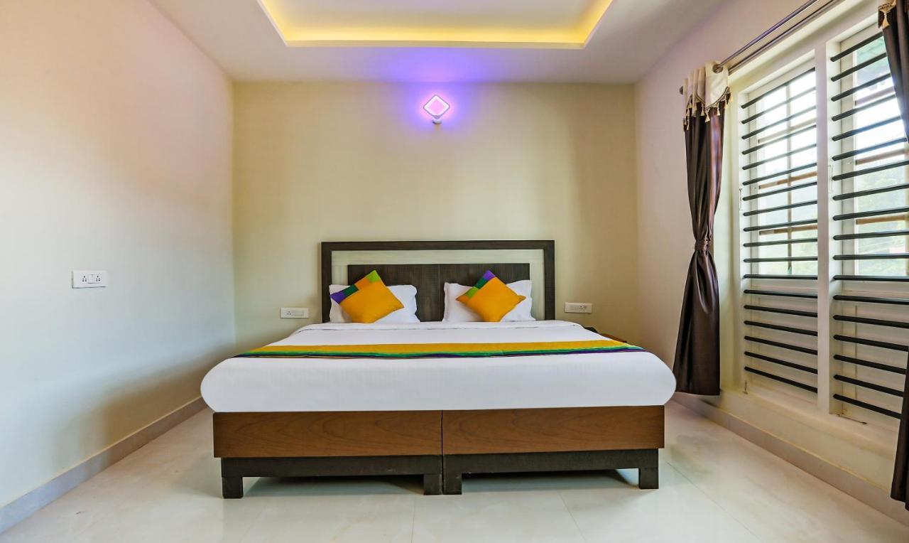Itsy Kottaram Residency Hotel