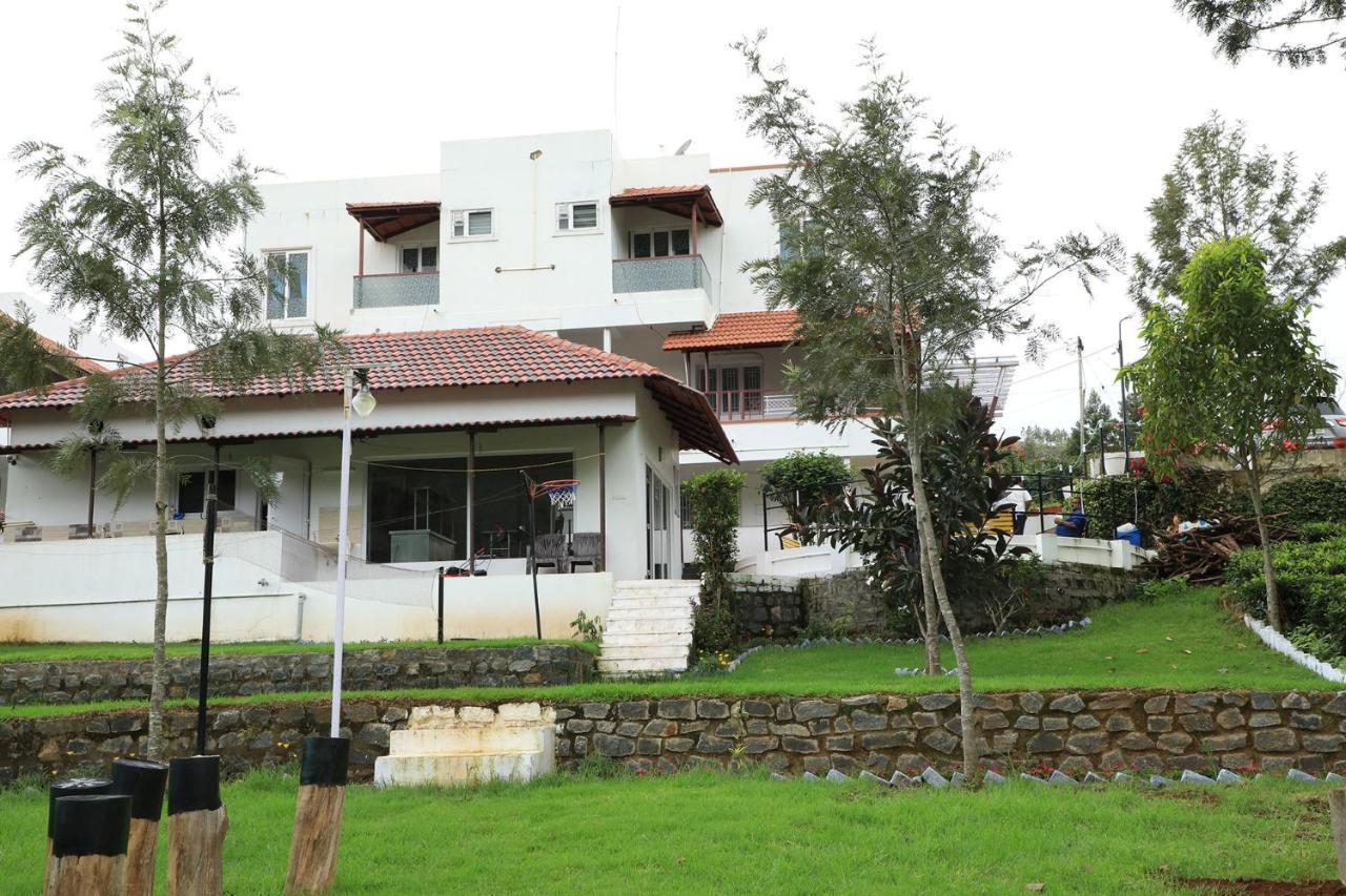 Hotel Bison View Ooty