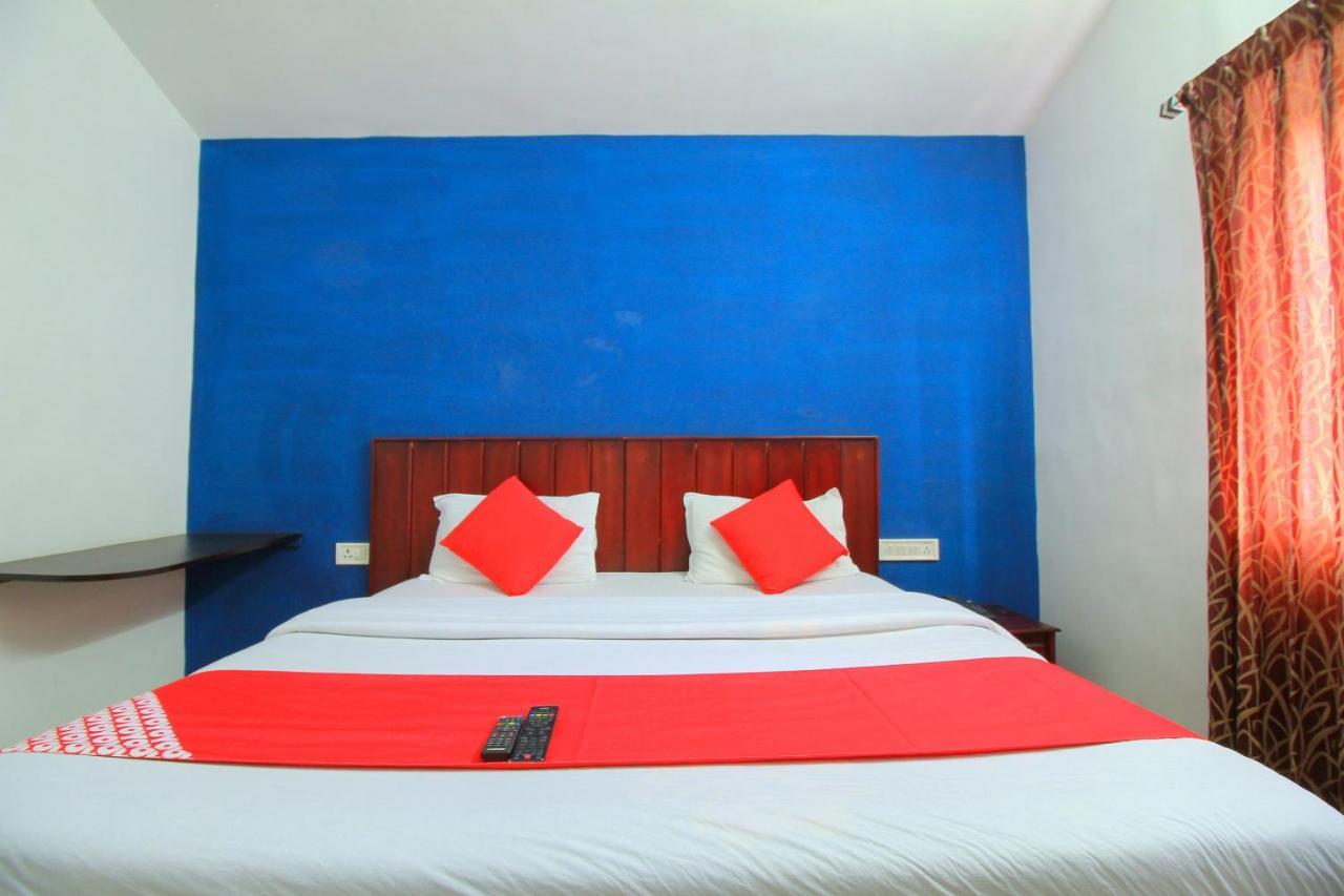 Oyo 15479 Vista Kalatty Hotel 3*