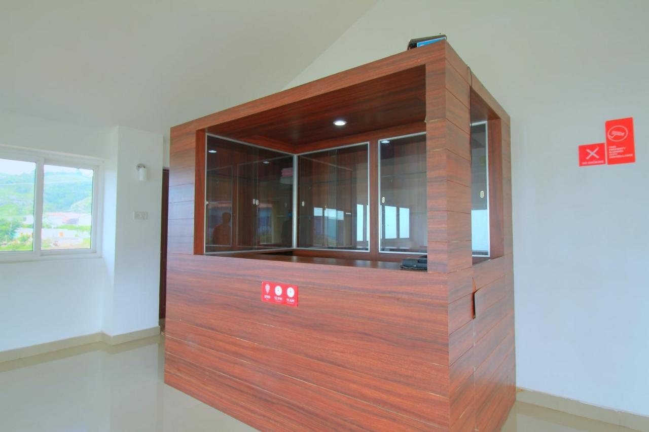 Oyo 15479 Vista Kalatty 3*