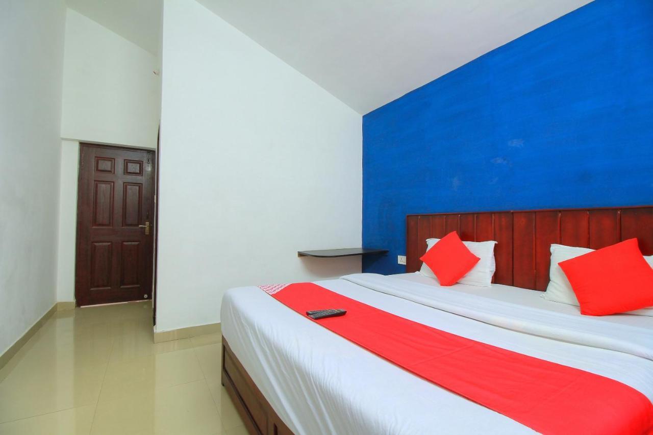 Oyo 15479 Vista Kalatty Hotel 3*