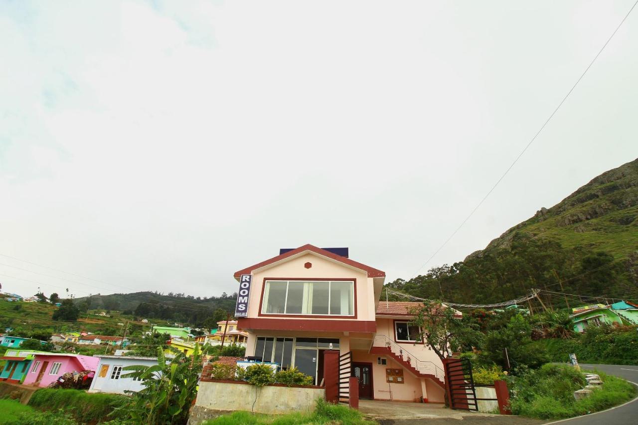 Oyo 15479 Vista Kalatty Hotel