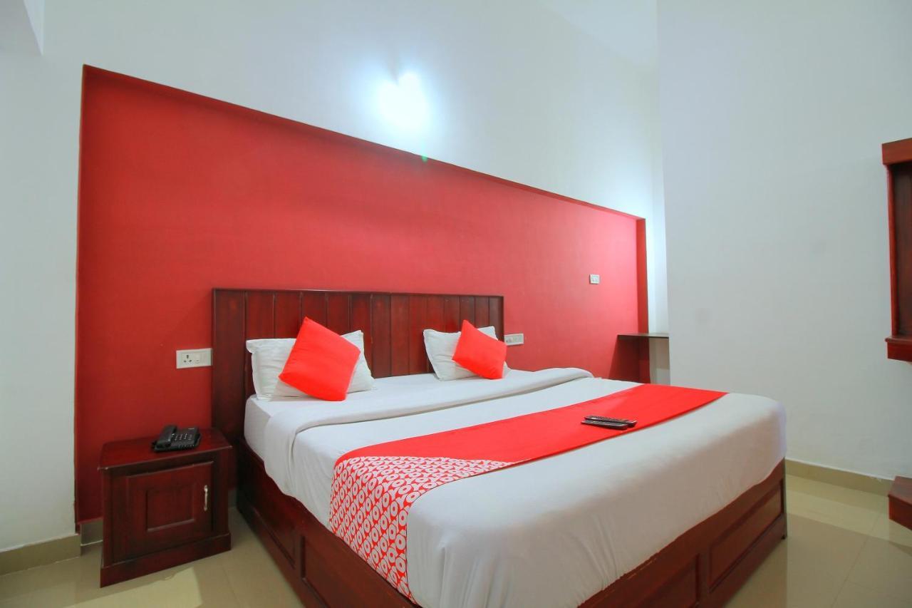 Oyo 15479 Vista Kalatty Hotel 3*