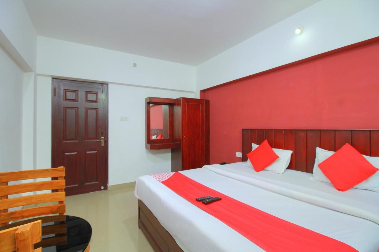 Oyo 15479 Vista Kalatty Hotel