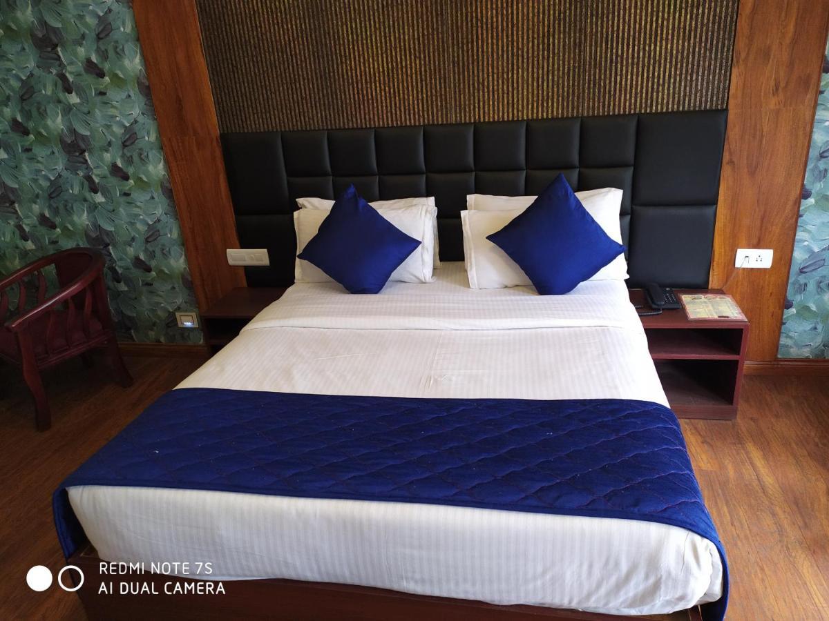 Valley View Resort *