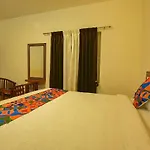Fabhotel Greenwood Stays