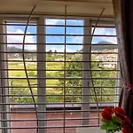 Serenity Inn