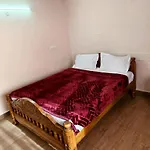 Ooty Highway Hotel
