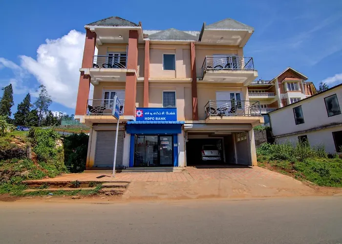 Oyo 18944 Venus Residency
