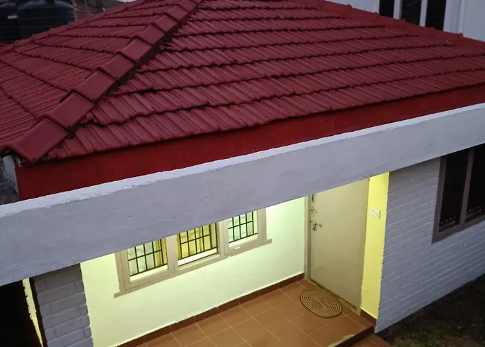 Kumaran Villa