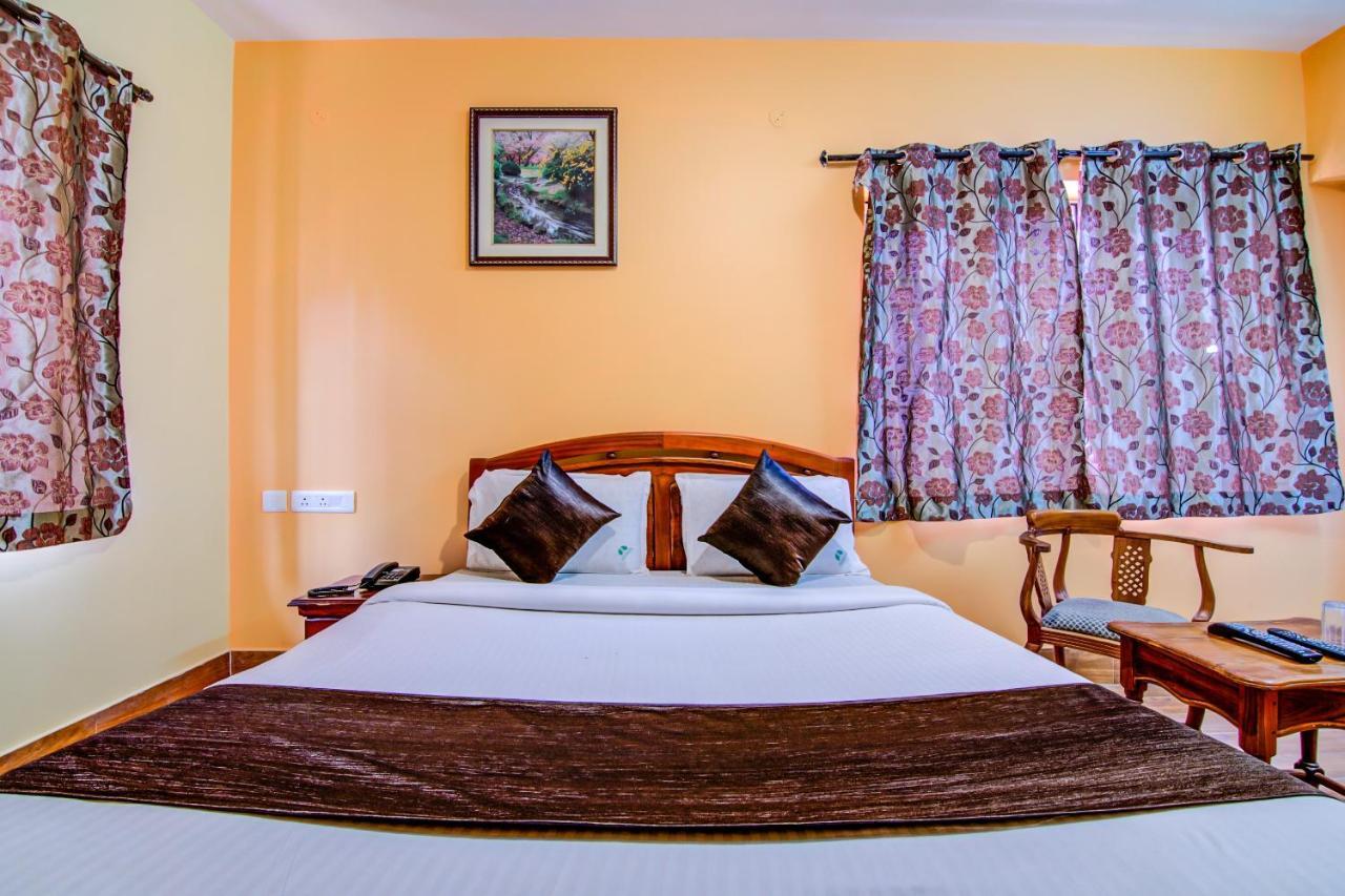 Hotel Oyo 19684 Aishwariyaa Gardens 3*