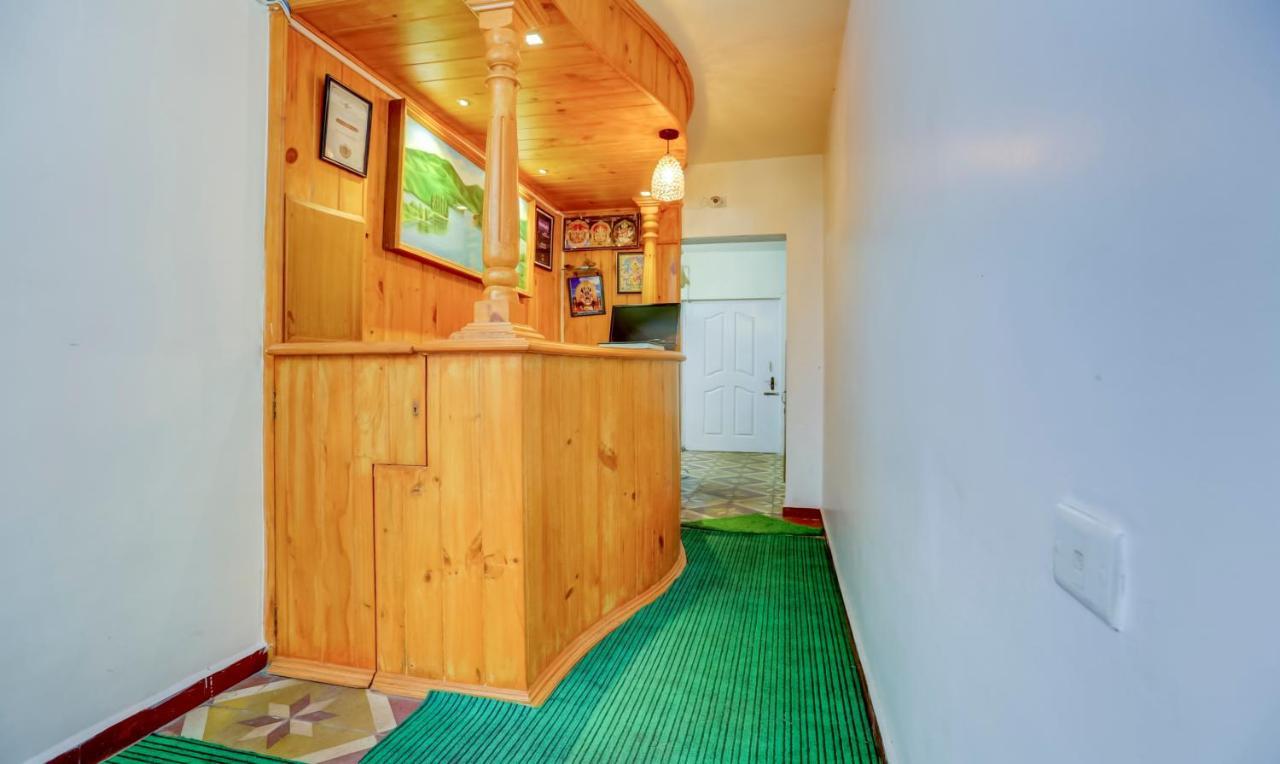 Hotel Treebo Atithi Bhavan, 1 Km From