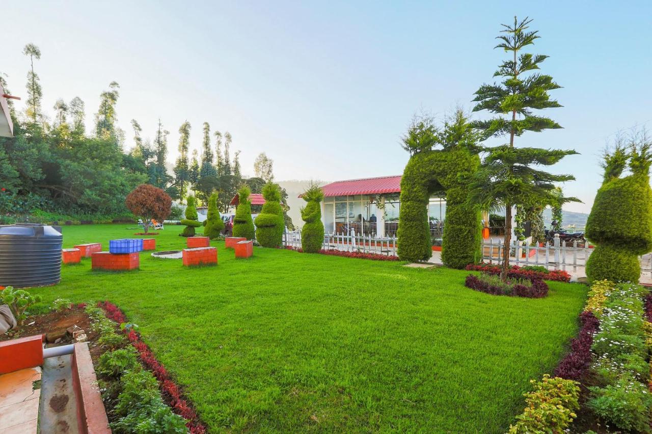 Guest house Oyo 30447 Valley View Studio Adasholai