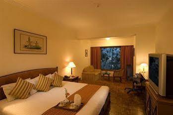 Hotel Gem Park 4*