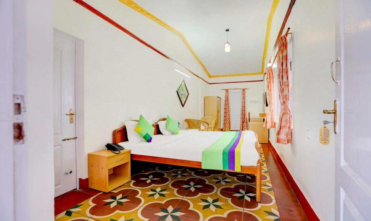 Treebo Atithi Bhavan, 1 Km From Hotel