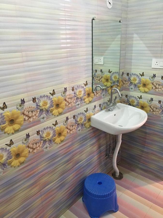 Hotel Happystay And
