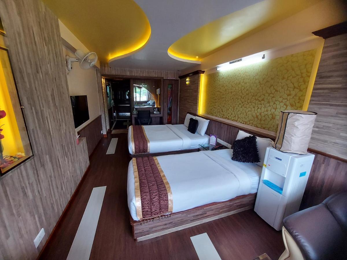 Astoria Residency Hotel 2*