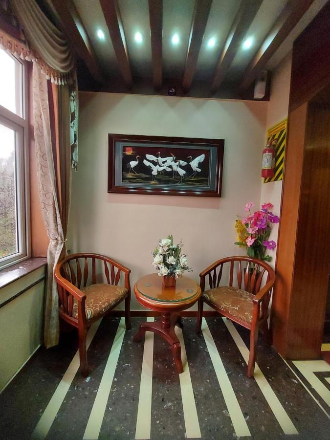 Hotel Astoria Residency