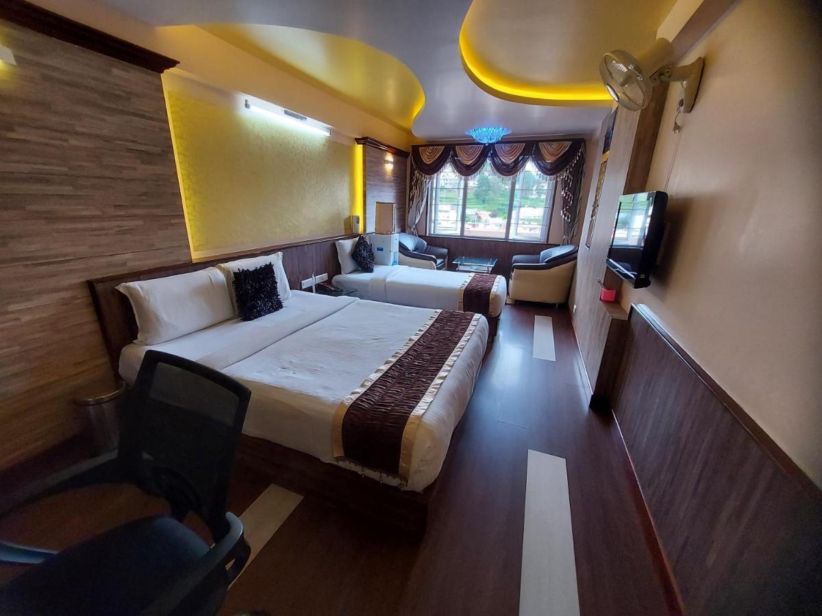 Hotel Astoria Residency Ooty