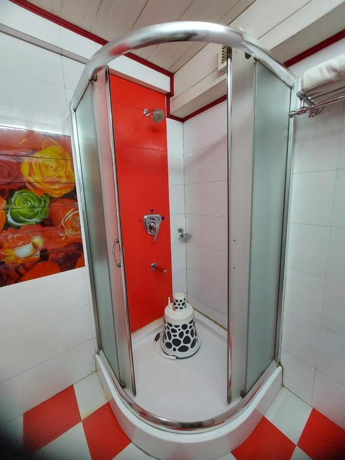Hotel Astoria Residency 2*