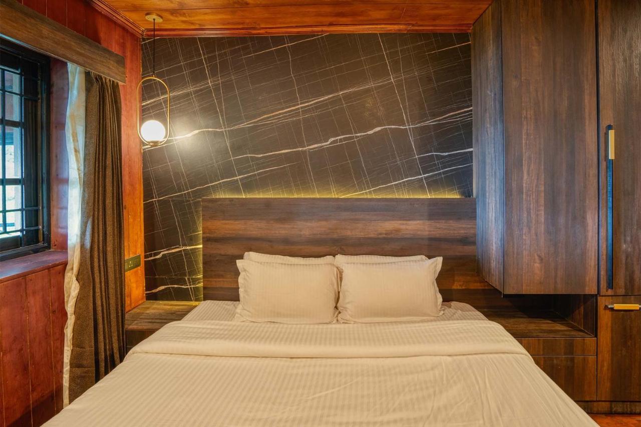 Stayvista At The Berg Valley View Villa Ooty