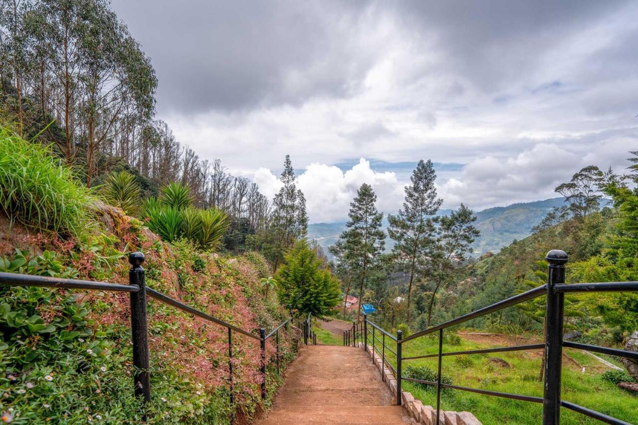 Stayvista At The Berg Valley View Villa *