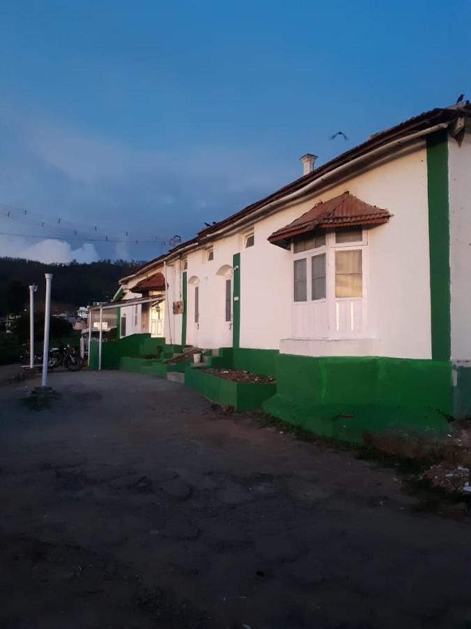 Royal Green Lawns * Ooty