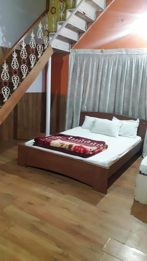Royal Green Lawns Bed & Breakfast *