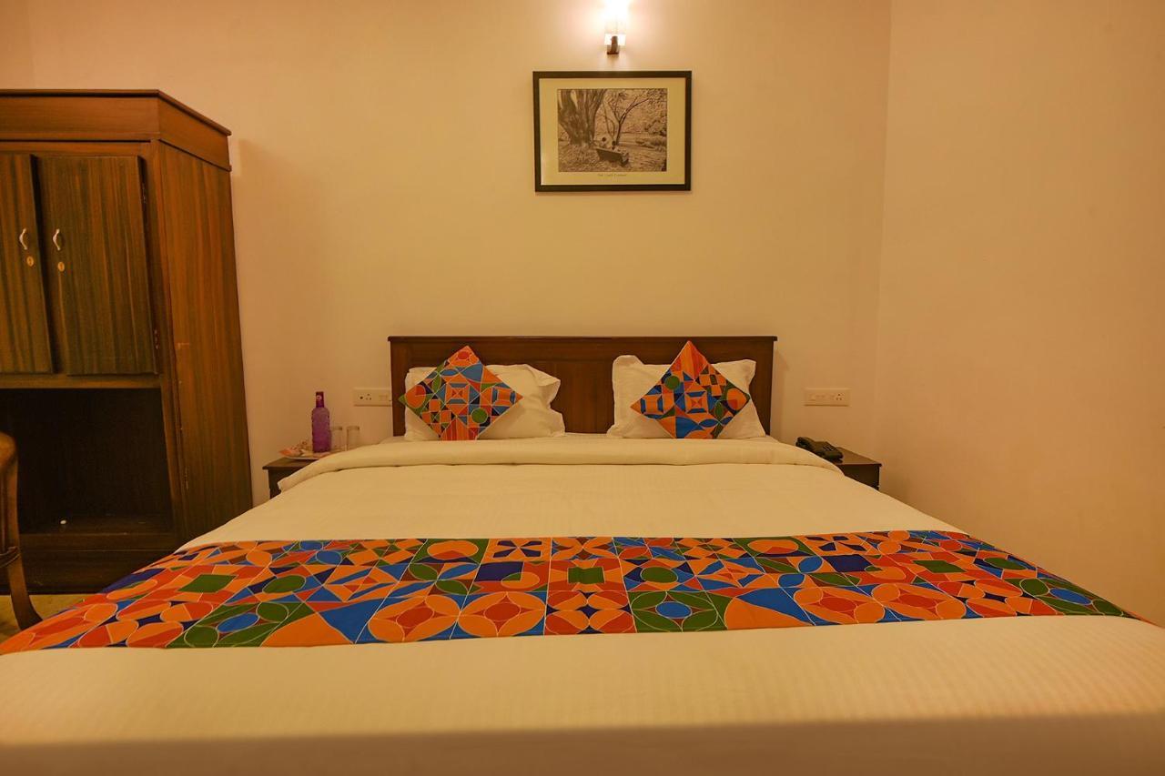 Hotel Fabhotel Greenwood 3*