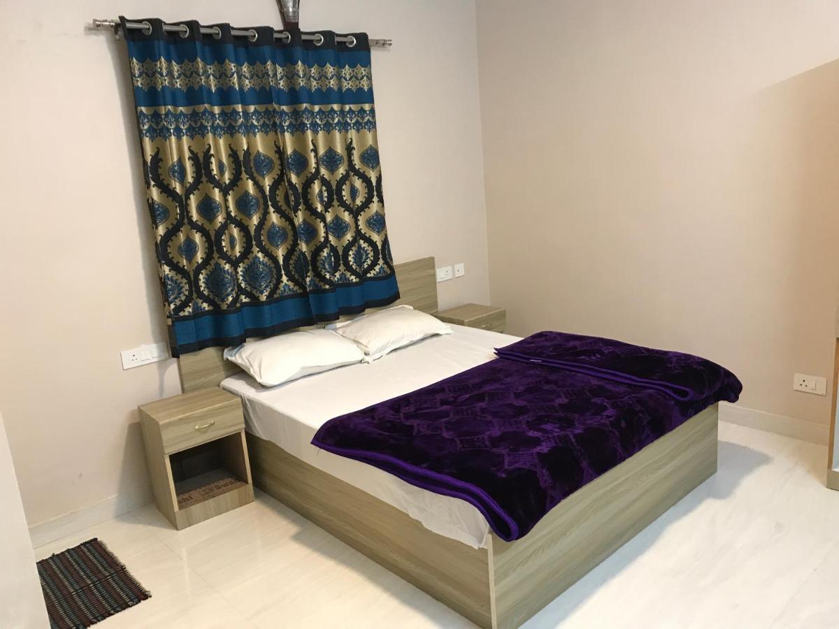 Hotel Happystay And