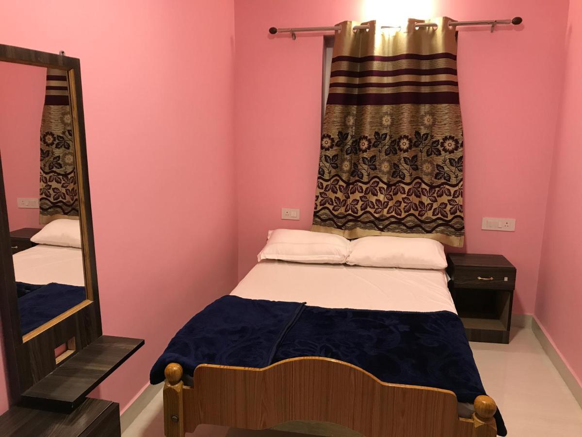 Happystay And Hotel