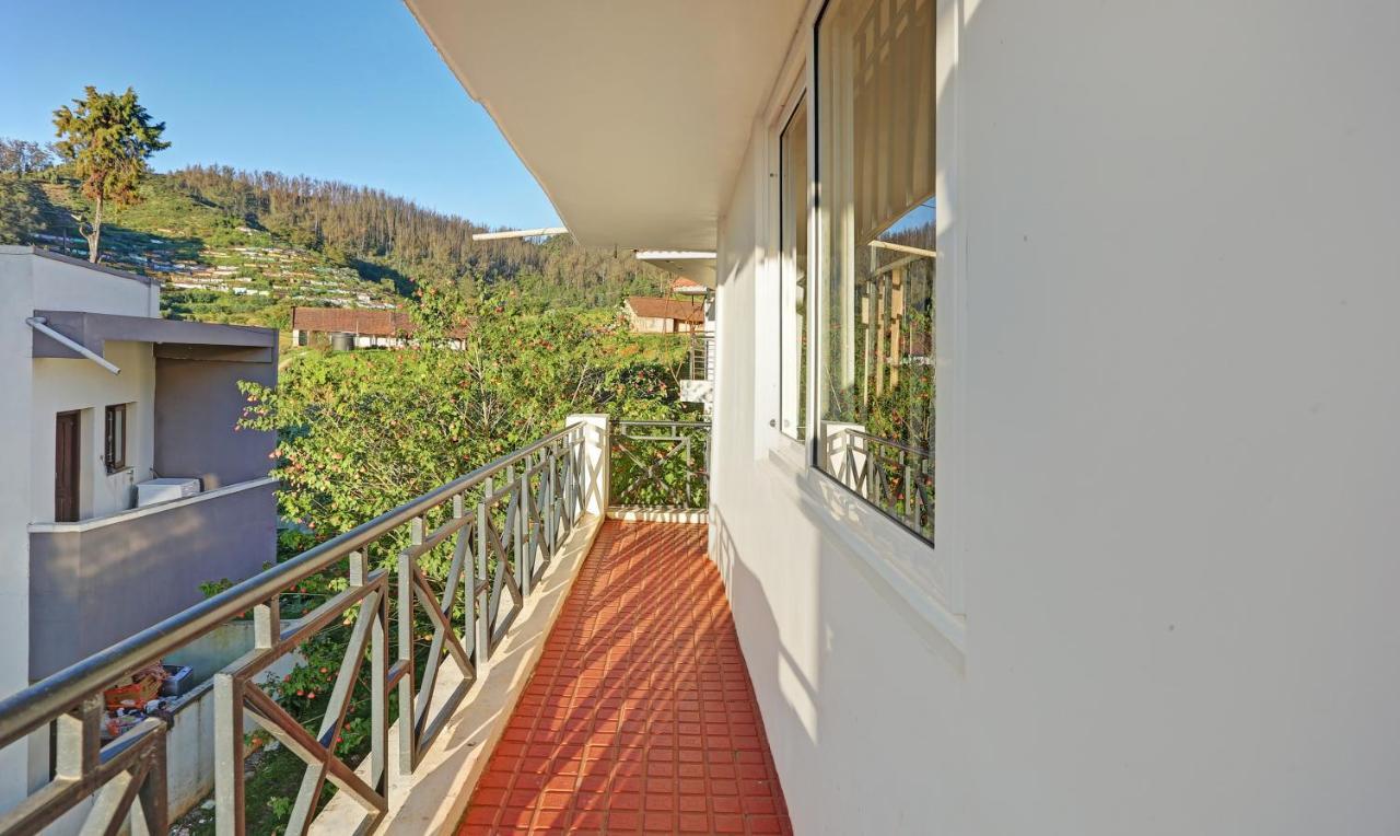Hotel Itsy Twin Falls Ooty