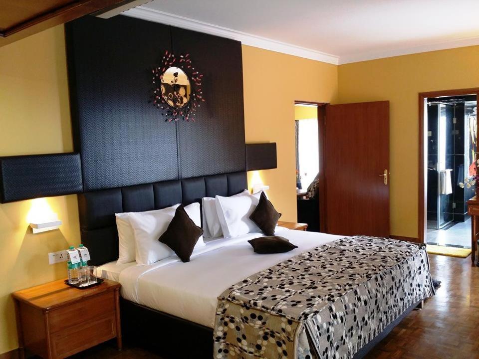 Gem Park Hotel 4*