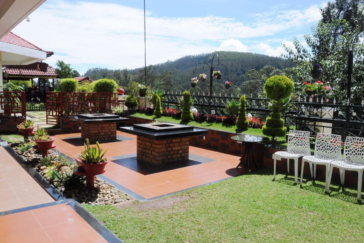 Gem Park Hotel 4*