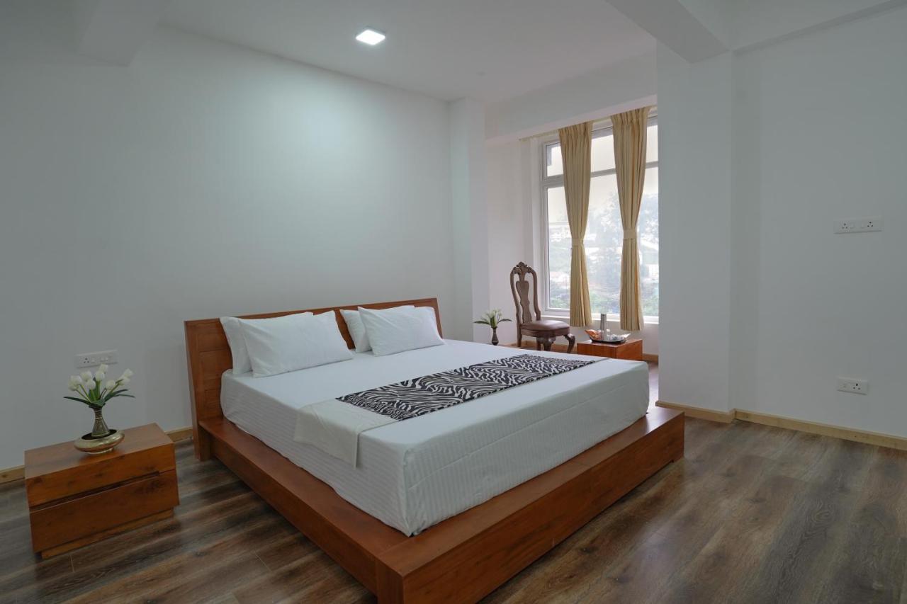 Richfields Homestay *