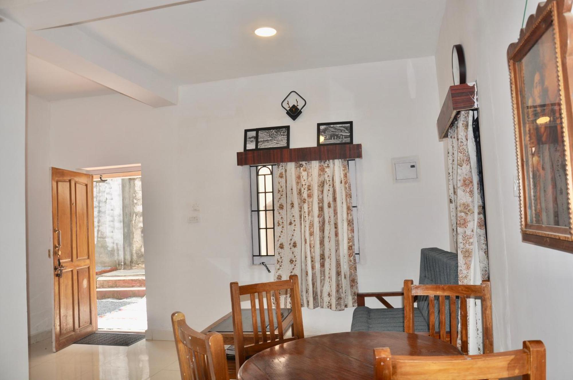 Little House Villa *