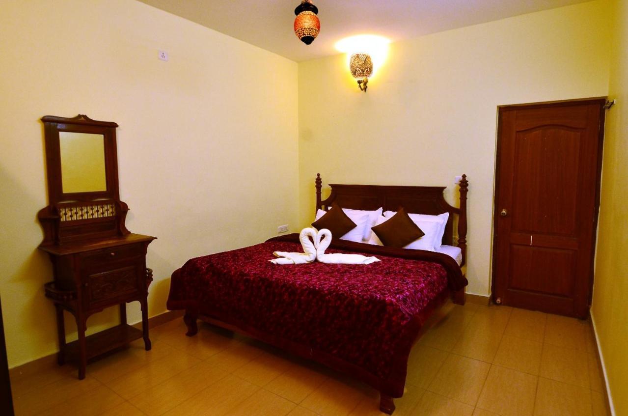 Guest house Al Safa Un -married And Stag Groups Not Allowed Ooty