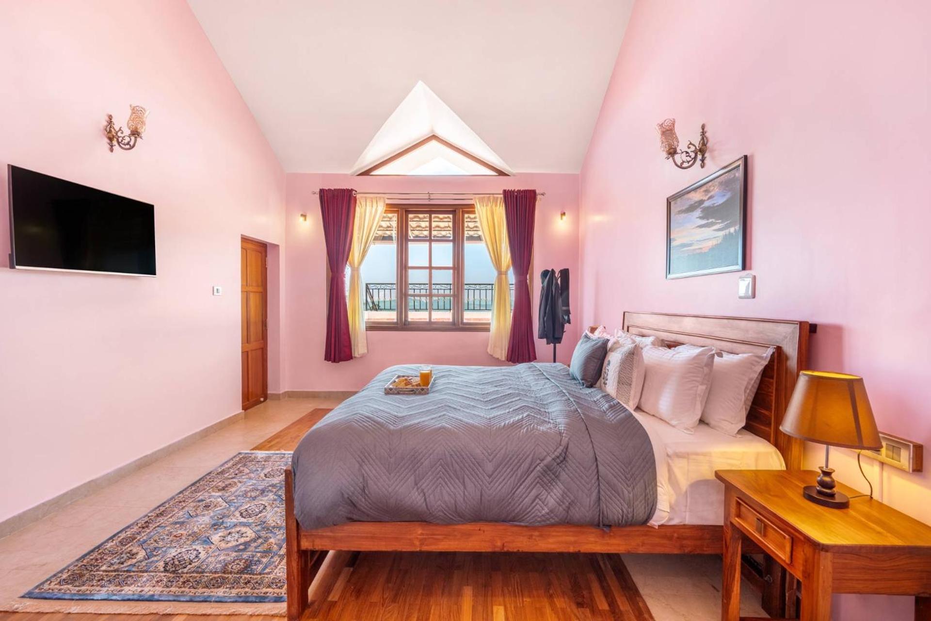 Stayvista At The West Wind 5bhk Comp Breakfast Bed & Breakfast Ooty