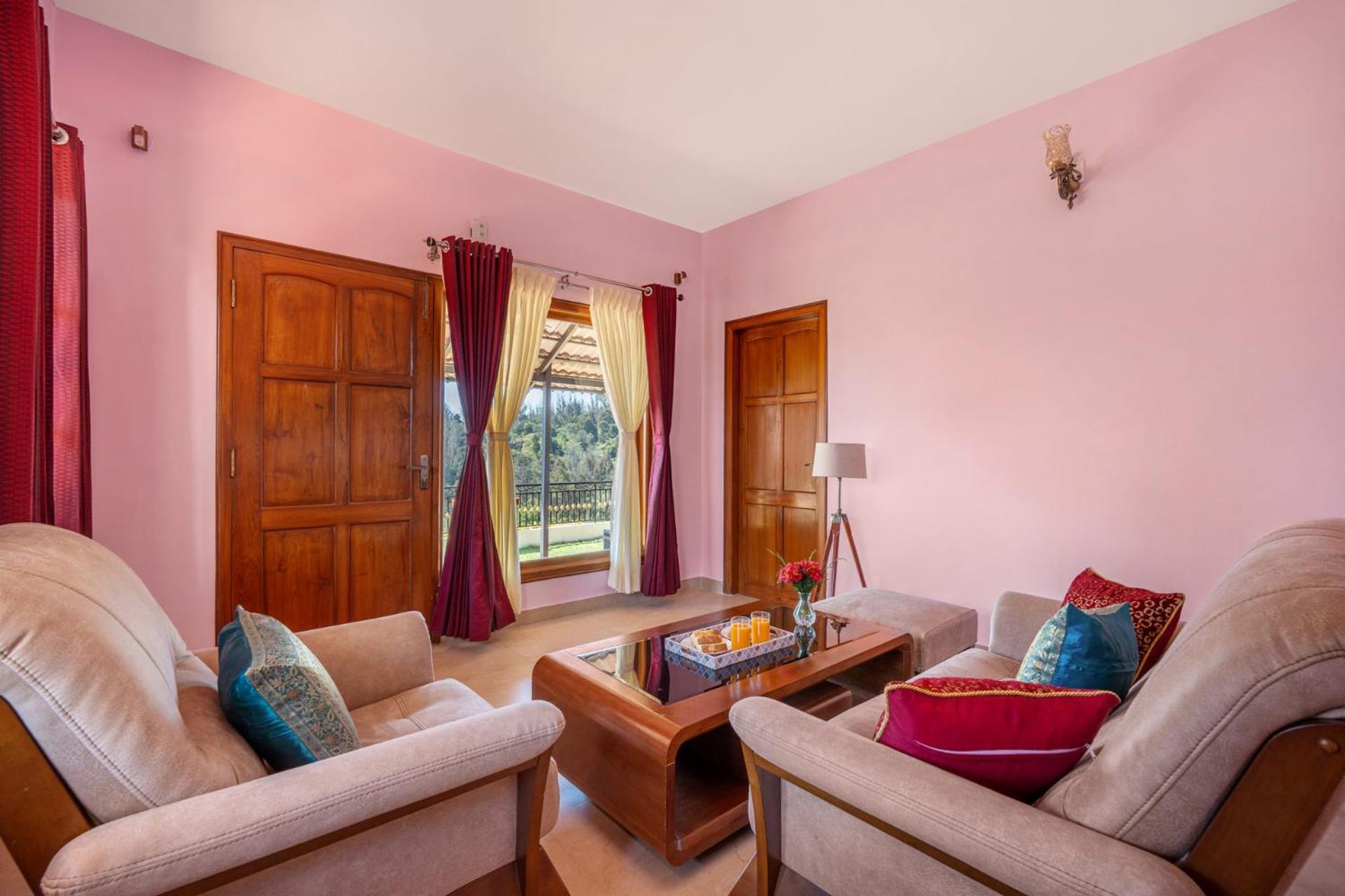 Stayvista At The West Wind 5bhk Comp Breakfast Bed & Breakfast *