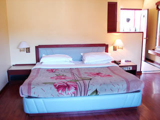 Hotel Nahar Nilgiris 3*