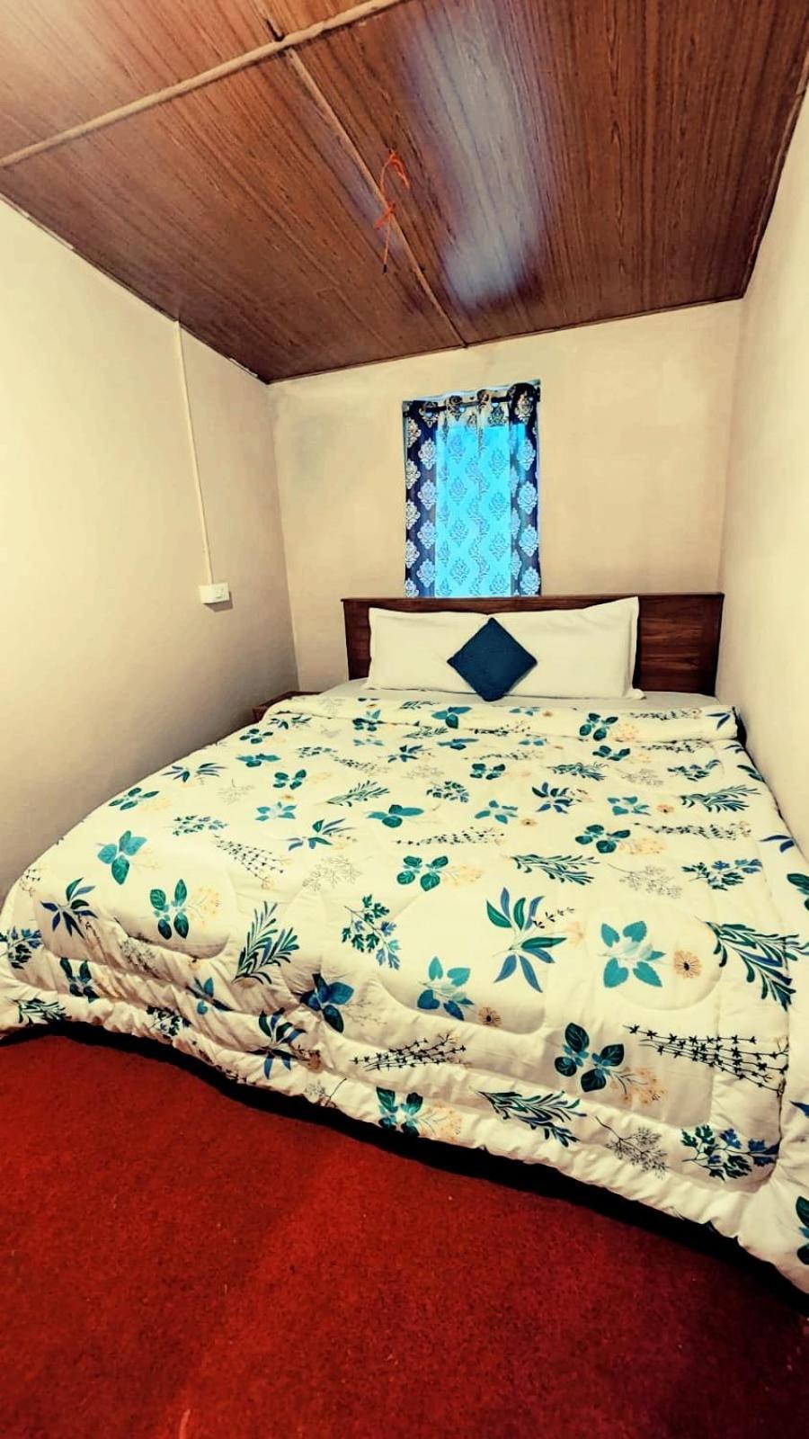 Hotel Wood House 1 Ooty